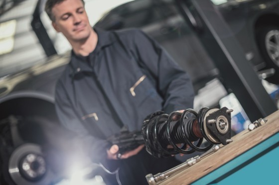 کمک فنر سنتنیال